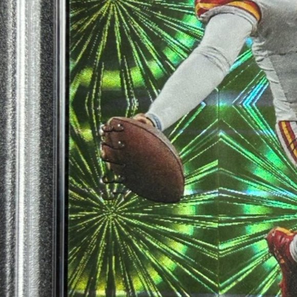 2023 Luminance Patrick Mahomes II Teal /35 SSP Chiefs PSA 10 Gem Mint Pop 1 - Picture 2 of 3